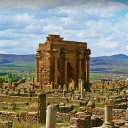 the-archaeological-city-of-timgad